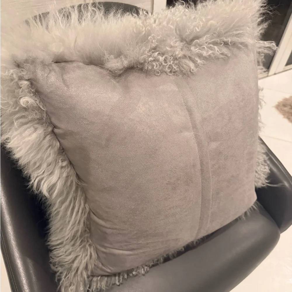 Z Gallerie 22” Silver-Gray Curly Mongolian Fur Accent Pillow